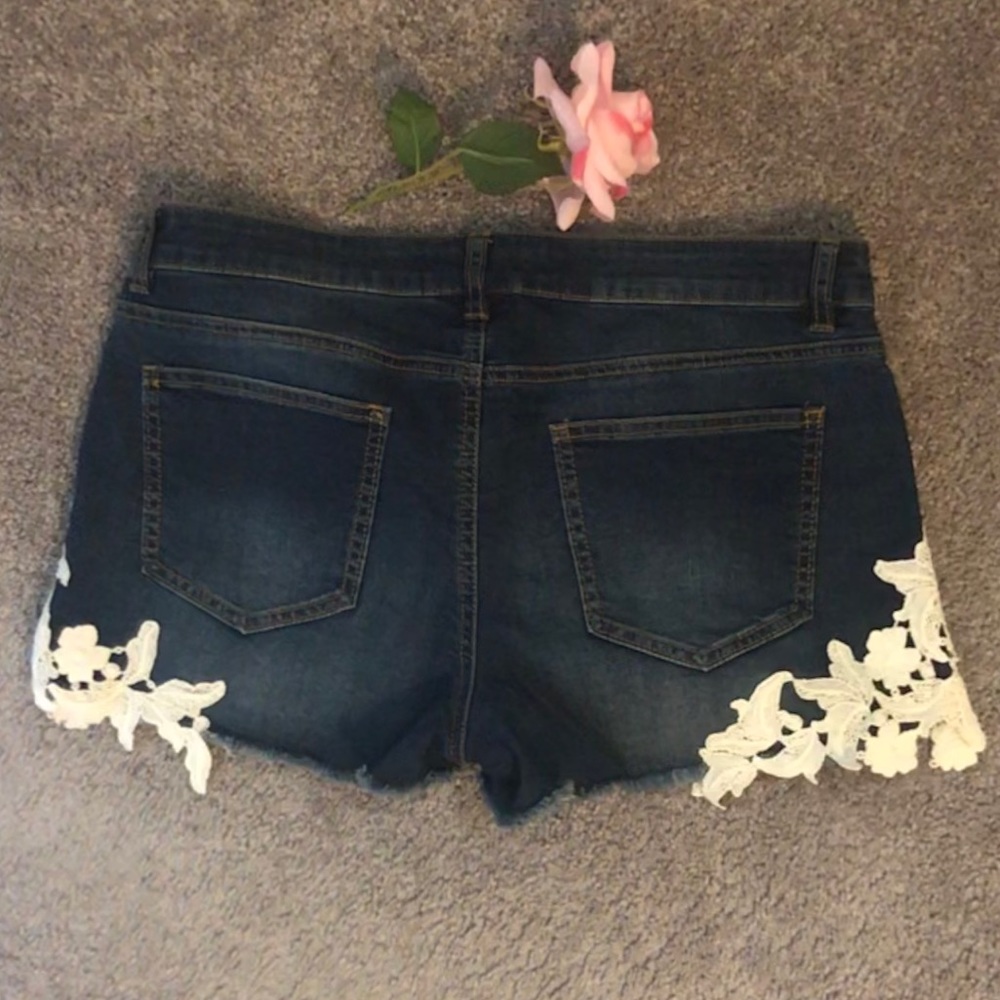 Tinseltown | Denim Shorts - Picture 7 of 7